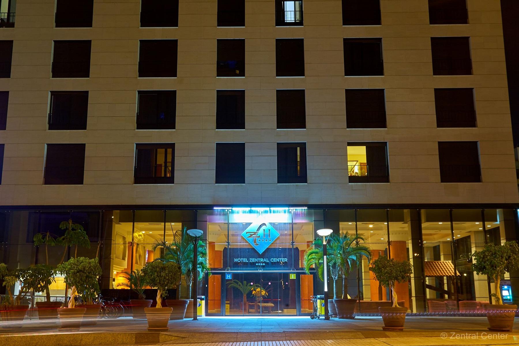 Hotel Zentral Center - Adults Only Playa de las Americas  Esterno foto
